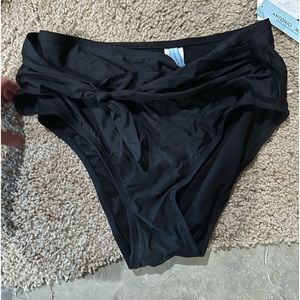 New with tags black high rise bottoms